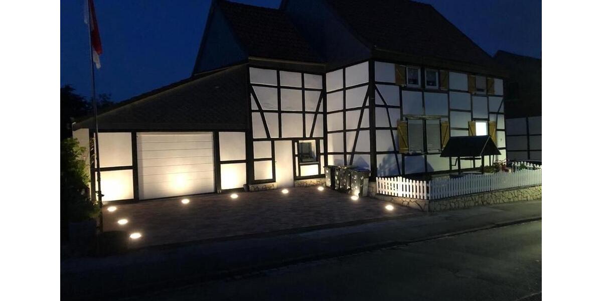 Einfamilienhaus Fröndenberg (Ruhr) - 8 Zimmer, 344 m&sup2;, 395.000&euro; | Angebot:25159382