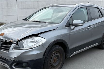 Suzuki SX4 166.343 km 3.900 &euro; Soest 59494