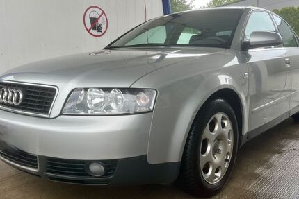 Audi A4 153.199 km 2.850 &euro; Oelde 59502