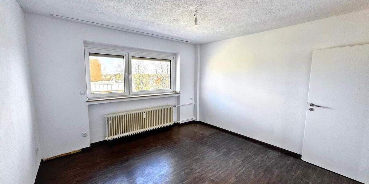 3 Zimmer Wohnung mit Südbalkon 3 zimmer