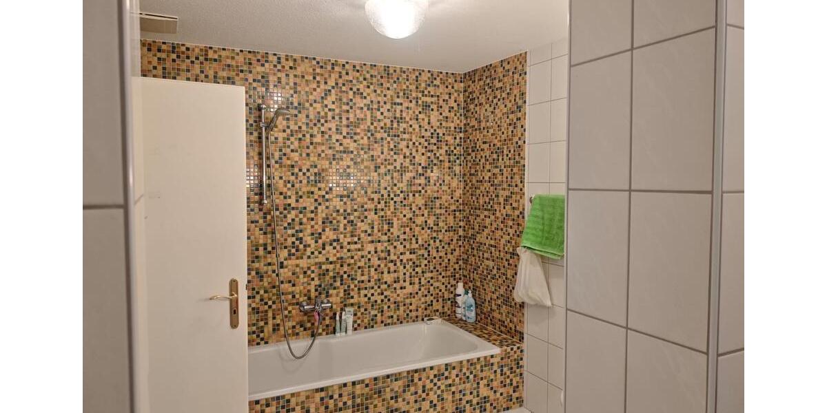 Etagenwohnung Hamm Braam-Ostwennemar - 3 Zimmer, 96 m&sup2;, 1.250&euro; | Angebot:24886210