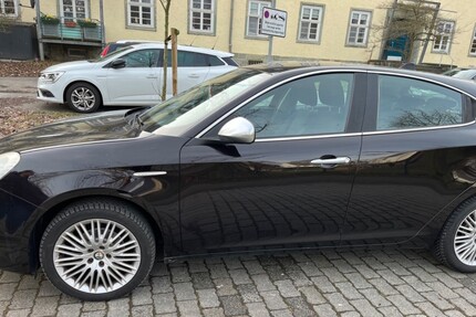 Alfa Romeo Giulietta 207.000 km 4.500 € Lippstadt 59555