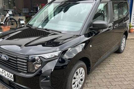 Ford Tourneo Courier 14.900 km 23.490 &euro; Kamen 59174