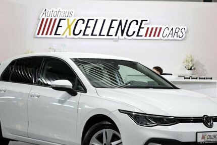 VW Golf VIII 2.0 TDI DSG LIFE IQ / NAVI+KAMERA, LED 53.000 km 22.222 &euro; Hamm 59077