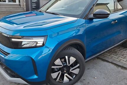 Opel Frontera 4.603 km 25.888 &euro; Lippetal 59510