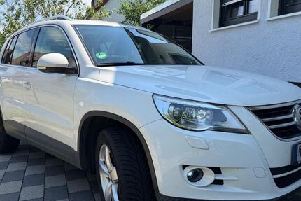 VW Tiguan 213.000 km 4.999 &euro; Soest 59494