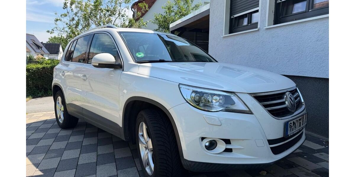 VW Tiguan 213.000 km 4.999 &euro; Soest 59494