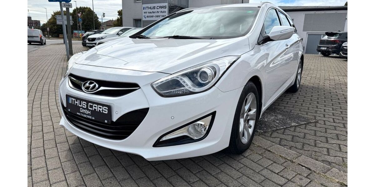 Hyundai i40 93.550 km 8.990 € Hamm 59063