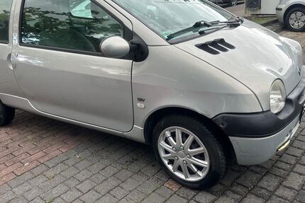 Renault Twingo 151.000 km 1.295 € Ahlen 59229