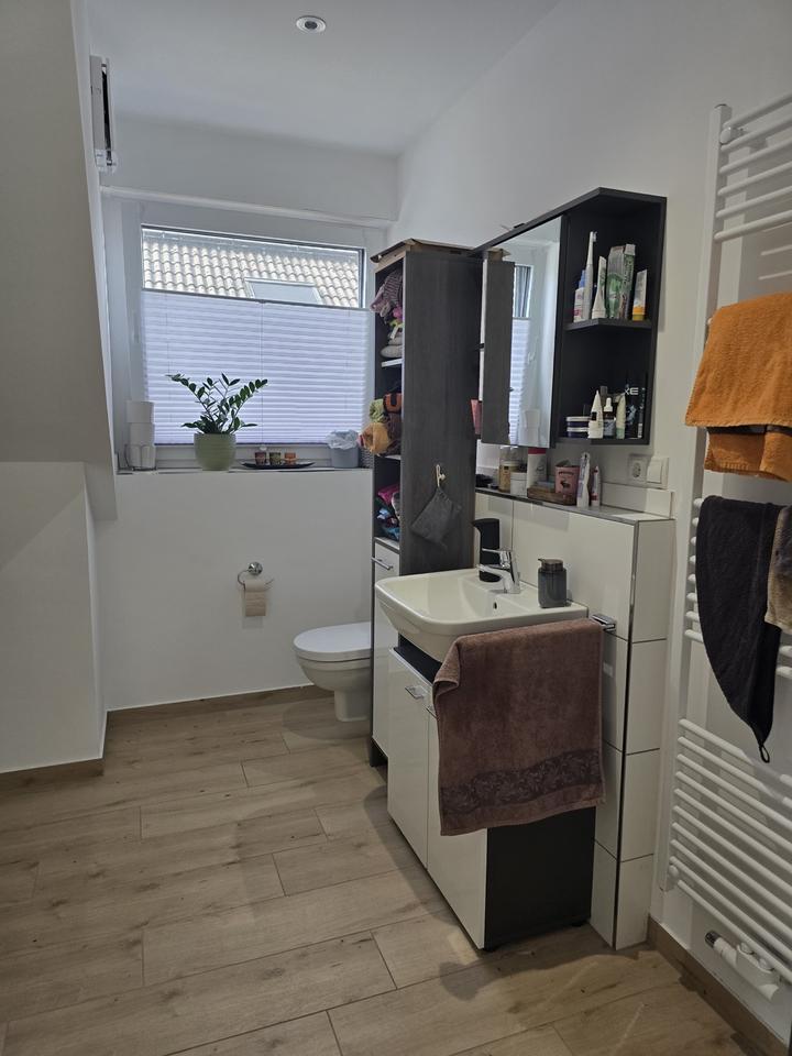Moderne DG-Wohnung mit Garten im Energieeffizienzhaus (KfW 55) zimmer