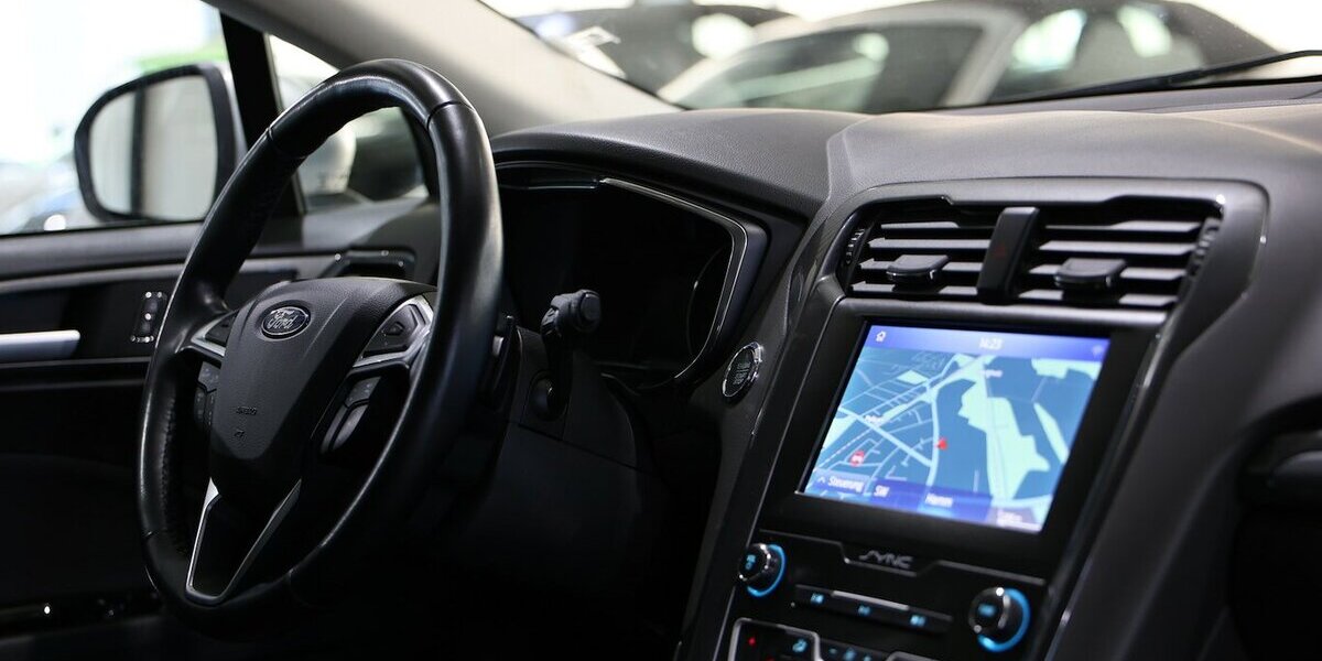 Ford Mondeo TUNIER 2.0 ECOBLUE TITANIUM / LED / AHK 145.000 km 18.111 &euro; Hamm 59077