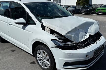 VW Touran 315.000 km 3.900 &euro; Werl 59457