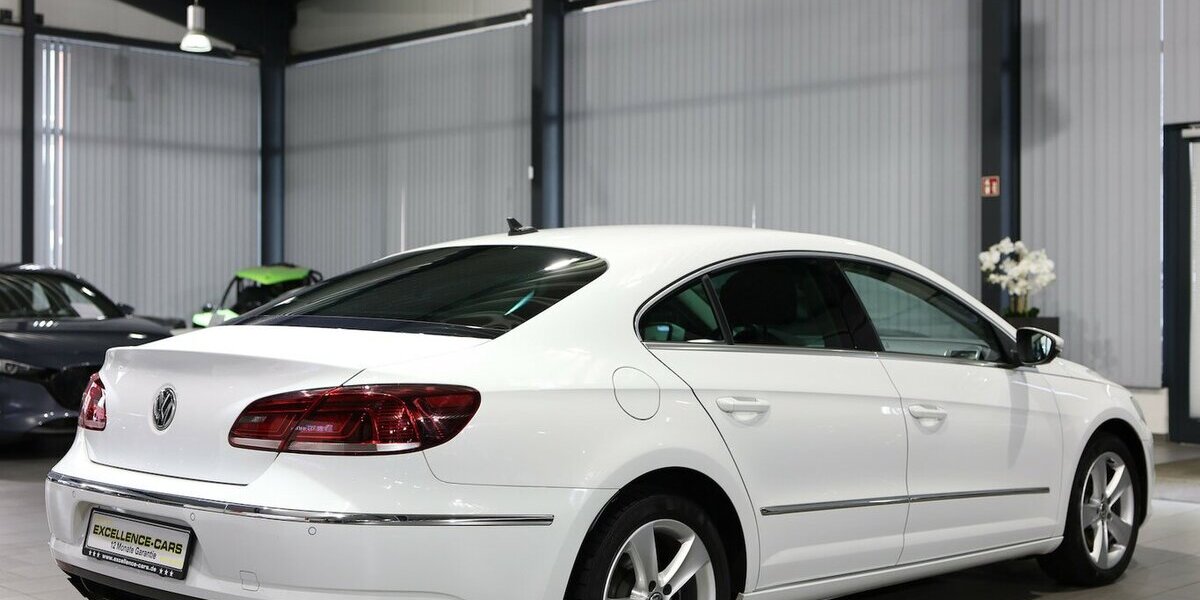 VW CC 1.4 TSI DSG SPORTLINE WHITE / XENON / NAVI+ 92.000 km 15.991 &euro; Hamm 59077