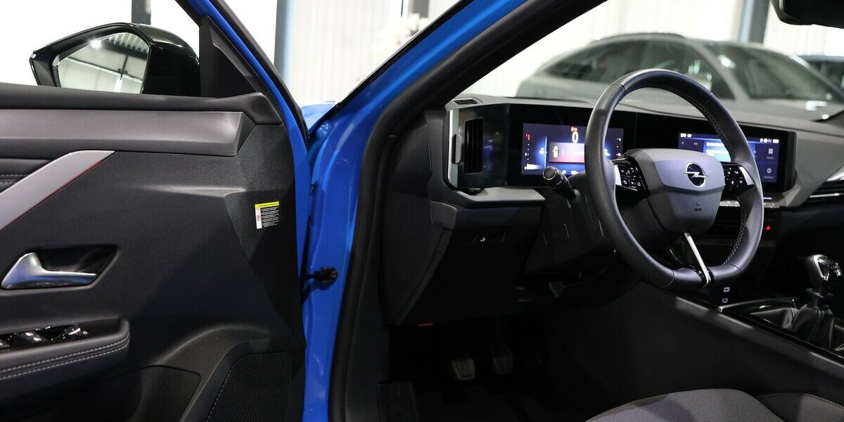 Opel Astra L ST T GS-SPORT BLUE & BLACK / PANORAMA 9.000 km 23.111 &euro; Hamm 59077