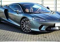 McLaren GT