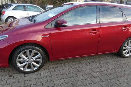 Toyota Auris 45.000 km 15.790 &euro; Bergkamen 59192