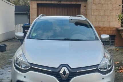 Renault Clio 148.000 km 6.490 &euro; Hamm 59063