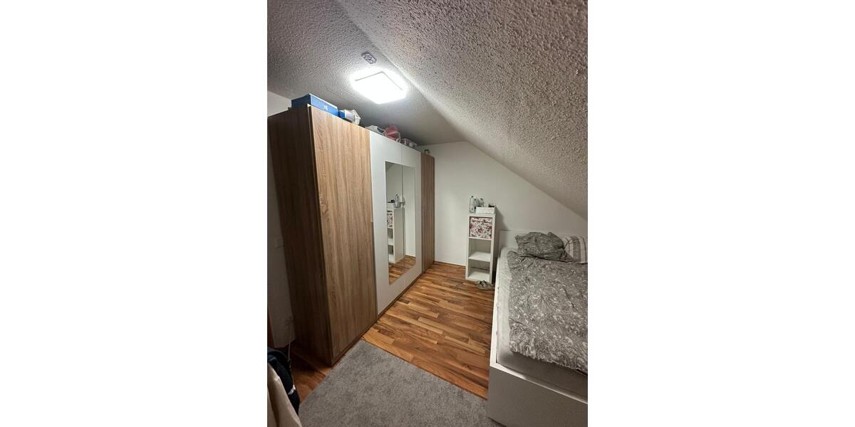Dachgeschoßwohnung Selm - 3 Zimmer, 59 m&sup2;, 500&euro; | Angebot:26355269