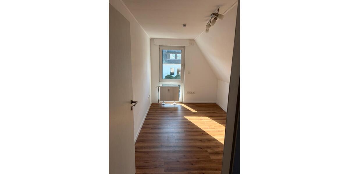 Reihenhaus Menden (Sauerland) - 4 Zimmer, 114 m&sup2;, 280.000&euro; | Angebot:26168500