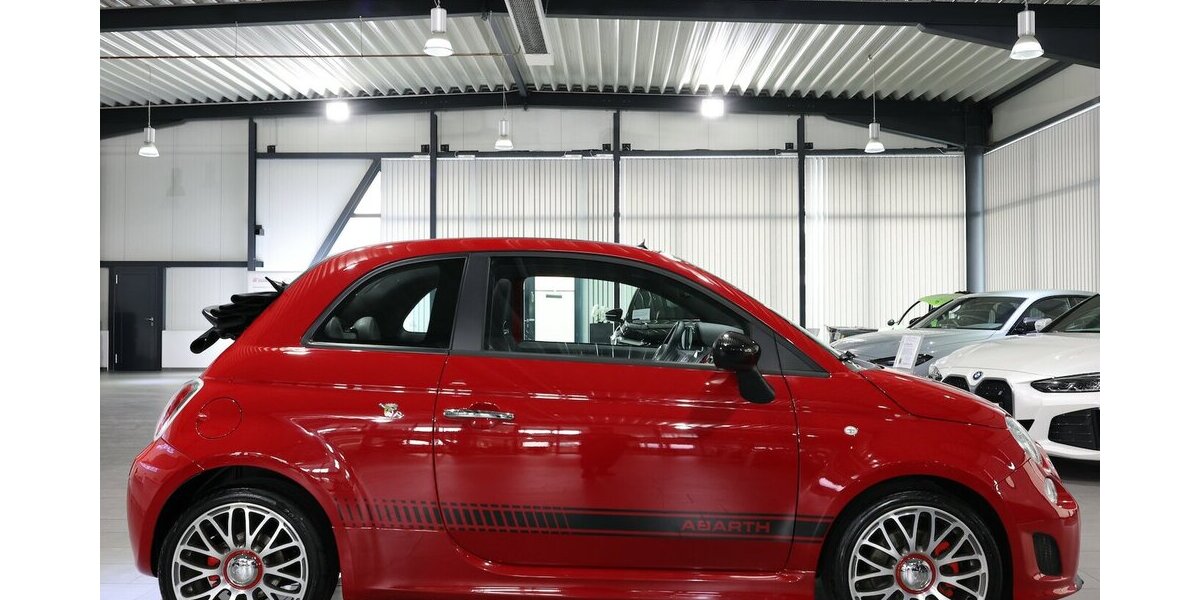 Abarth 500C SPORT-MODE / NAVI+ / SPORT-ALCANTARA-SITZE 104.000 km 11.777 &euro; Hamm 59077
