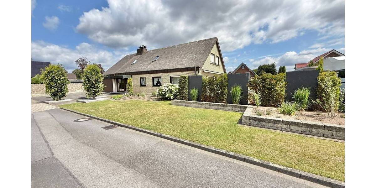 Mehrfamilienhaus, Wohnhaus Ennigerloh Ostenfelde - 7 Zimmer, 191 m&sup2;, 320.000&euro; | Angebot:23941047