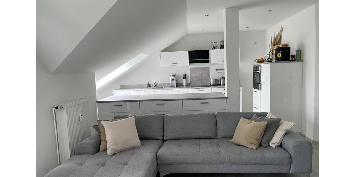 Dachgeschoßwohnung Bad Sassendorf - 3 Zimmer, 82 m&sup2;, 830&euro; | Angebot:25396068