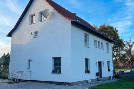 Helle und schöne Wohnung zu vermieten Wickede Echthausen zimmer