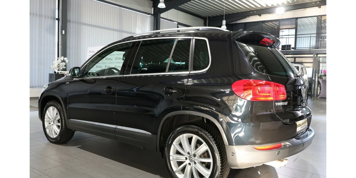 VW Tiguan 2.0 TDI LIFE-PLUS 1.HAND, PANORAMA, XENON 90.000 km 13.777 &euro; Hamm 59077