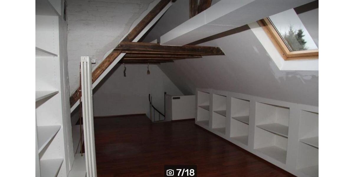 vielfältig nutzbares Stadthaus mit großem Garten und Garage zimmer