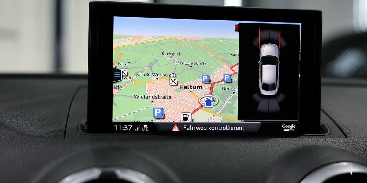 Audi A3 LIMOUSINE 1.4 TFSI BUSINESS / VIRTUAL-COCKPIT 119.000 km 17.333 &euro; Hamm 59077