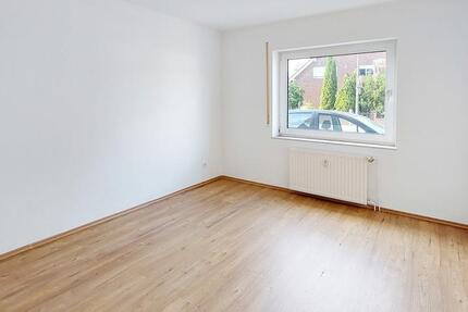 Klein aber fein: Frisch renovierte, gemütliche 2-Zimmer-Wohnung wartet auf Sie! zimmer