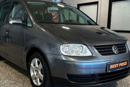 VW Touran 260.000 km 2.690 € Unna 59425