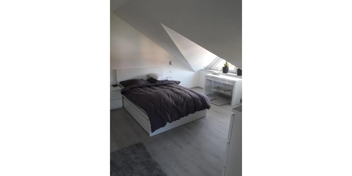 Dachgeschoßwohnung Bad Sassendorf - 3 Zimmer, 82 m&sup2;, 830&euro; | Angebot:25396068