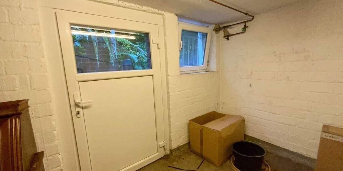 Werne-West: Einfamilienhaus mit vielfältigen Nutzungsmöglichkeiten und traumhaftem Garten 6 zimmer