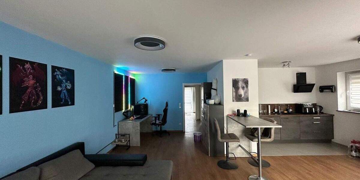 Komfort bei niedrigen Nebenkosten mit Fußbodenheizung, 3xLAN, 2xSat, Lüftung, EEK A, Balkon 2 zimmer