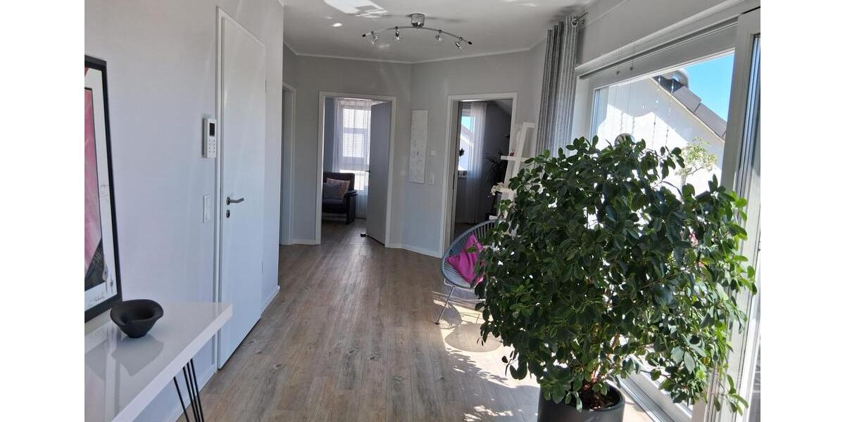 Dachgeschoßwohnung Ahlen - 5 Zimmer, 110 m&sup2;, 1.080&euro; | Angebot:26364783