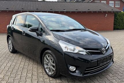 Toyota Verso 122.000 km 10.990 &euro; Ascheberg 59387
