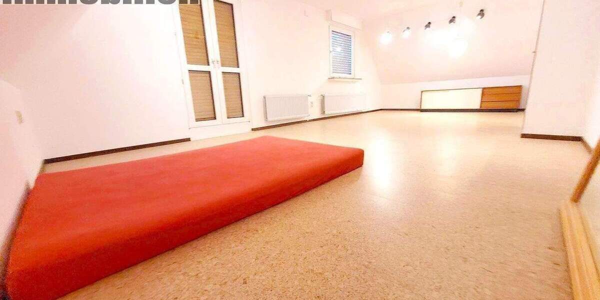 Freistehendes Einfamilienhaus in zentraler Lage von Holzwickede 5 zimmer