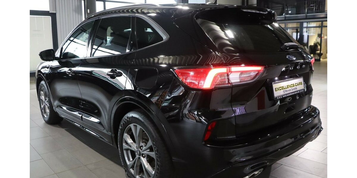 Ford Kuga 2.0 ECOBLUE STYLE ST-LINE SPORT BLACK / LED 125.000 km 17.888 &euro; Hamm 59077