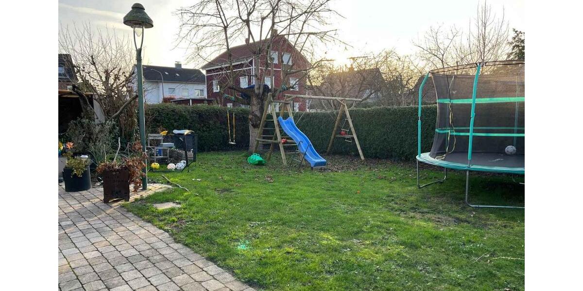 Gemütliches Einfamilienhaus mit Garten, Garage und viel Nutzfläche in Pelkum! 5 zimmer
