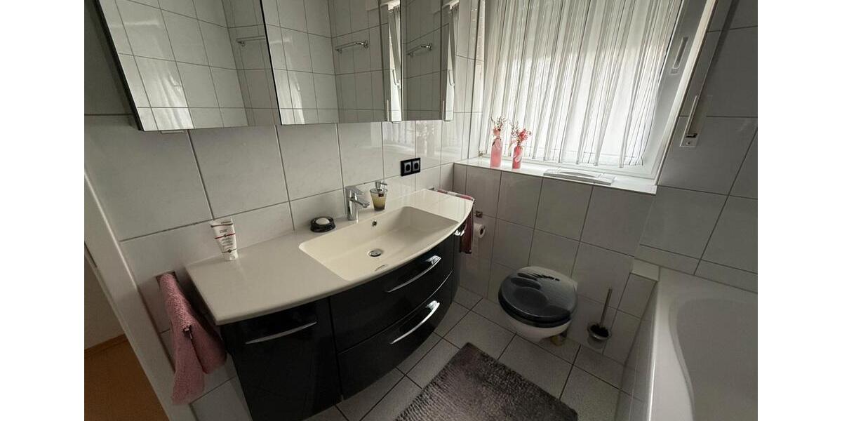 Erdgeschoßwohnung Hamm Braam-Ostwennemar - 3 Zimmer, 87 m&sup2;, 250.000&euro; | Angebot:26253592