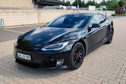 Tesla Model S 243.000 km 20.500 &euro; Lünen 44534
