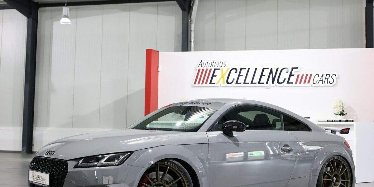 Audi TT RS COUPE 2.5 TFSI QUATTRO NARDO+BLACK+GOLD 40.000 km 55.555 &euro; Hamm 59077