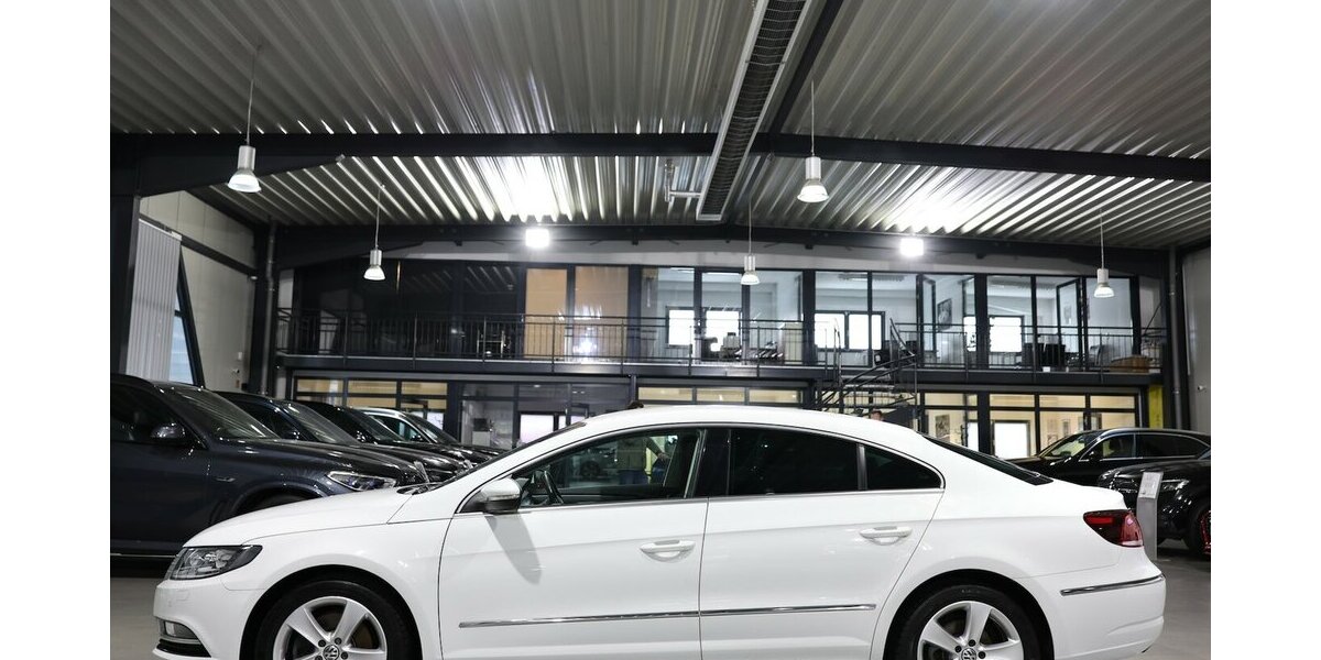 VW CC 1.4 TSI DSG SPORTLINE WHITE / XENON / NAVI+ 92.000 km 15.991 &euro; Hamm 59077