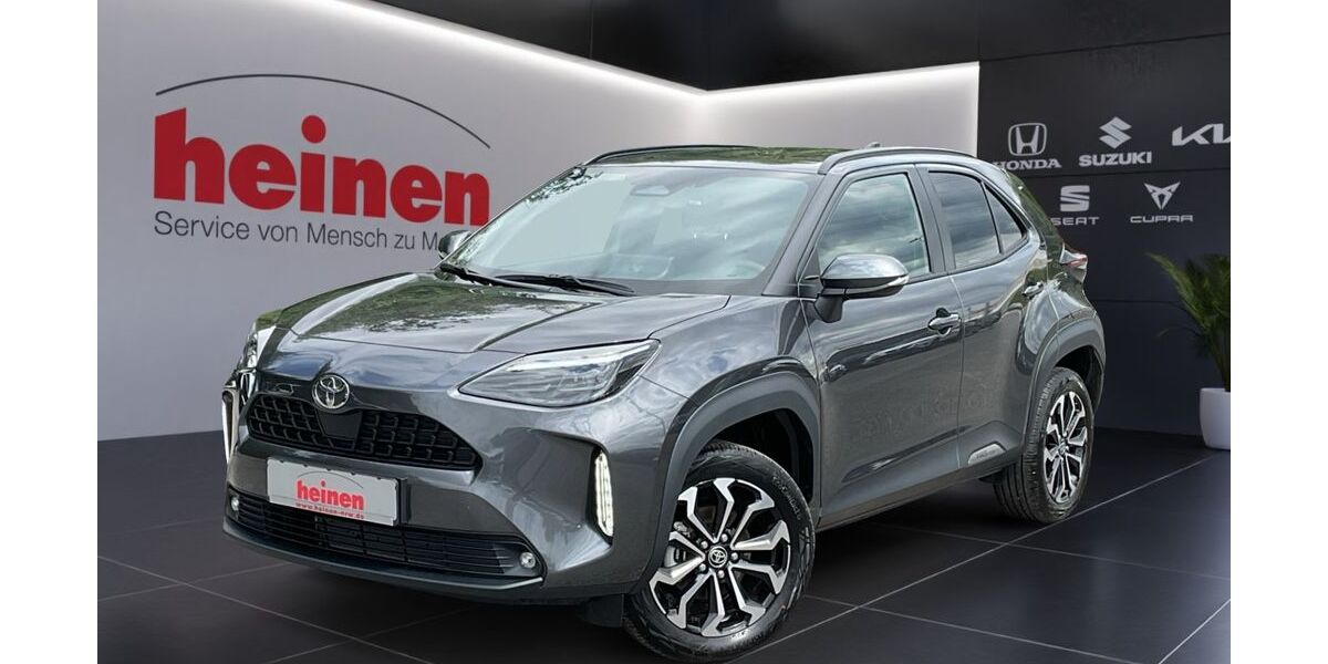 Toyota Yaris Cross 4.192 km 25.499 &euro; Menden 58708