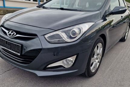 Hyundai i40 184.985 km 4.490 &euro; Soest 59494