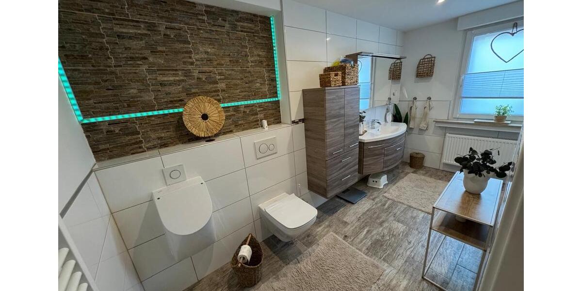 Doppelhaushälfte mit Garten – solide Substanz & viel Potenzial 5 zimmer