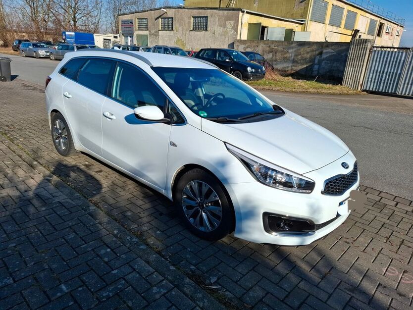 Kia ceed Sportswagon 200.000 km 7.600 € Bad Sassendorf 59505