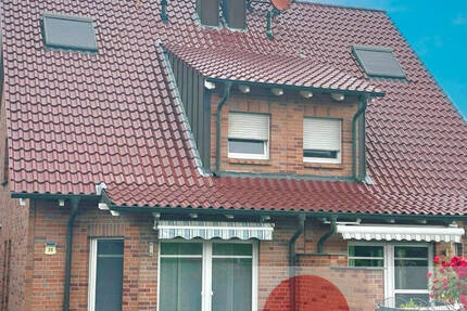 *PROVISIONSFREI* DHH BJ 2010 in bevorzugter Wohnlage in Hamm, für Singles, Paare oder kl. Familie! 4 zimmer