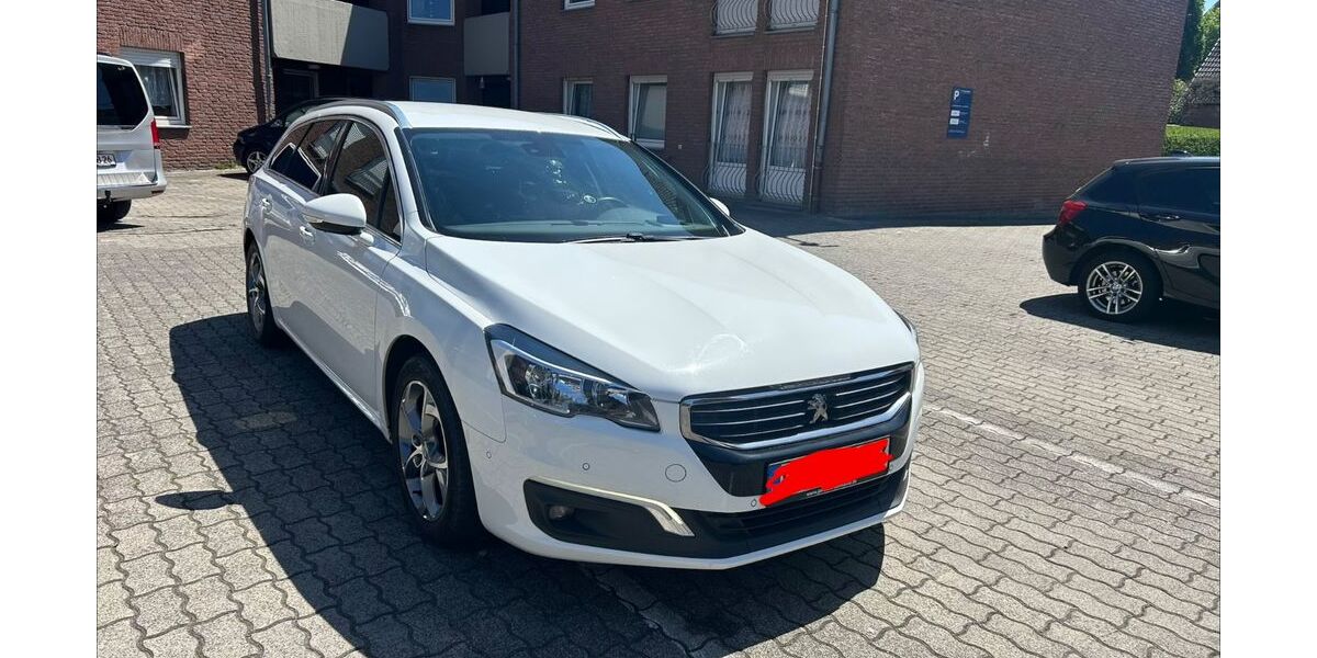Peugeot 508 135.780 km 8.999 &euro; Beckum 59269